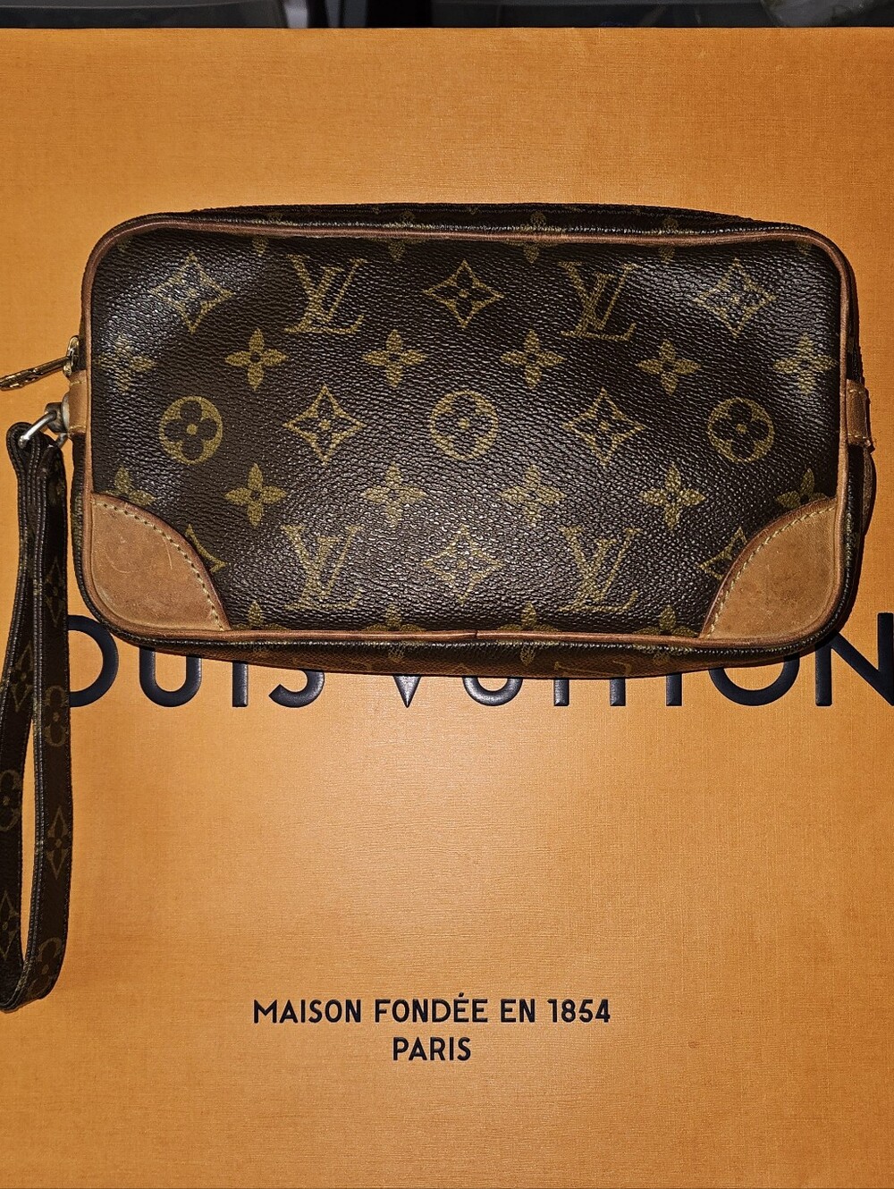 Louis Vuitton LV Clutch Marly Dragonne PM Brown Monogram